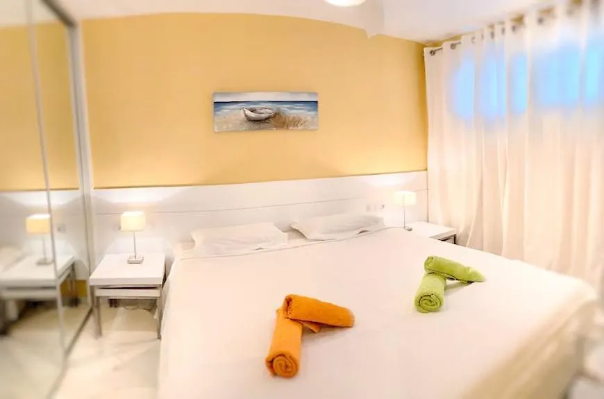 Apartment Malibu Beach Deluxe Wohnung Strandlage Benalmadena
